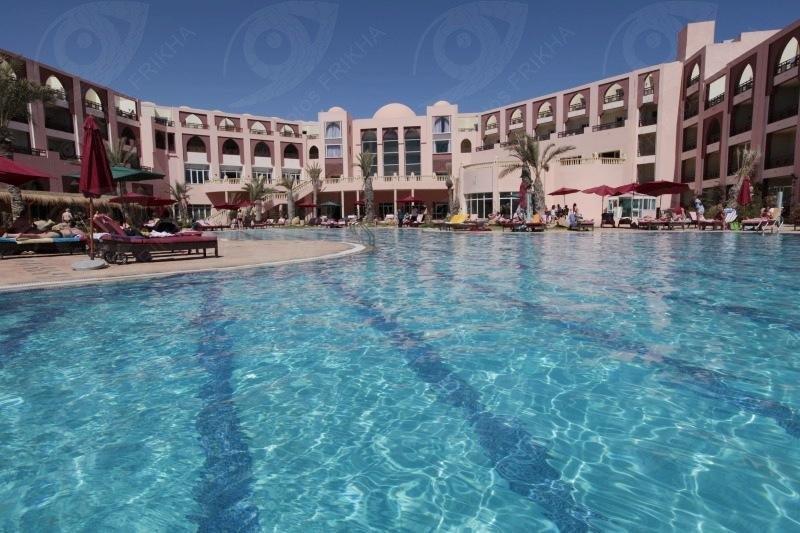 Hotel & Club Lella Meriam Зарзис Экстерьер фото